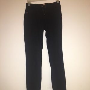 Black skinny jeans